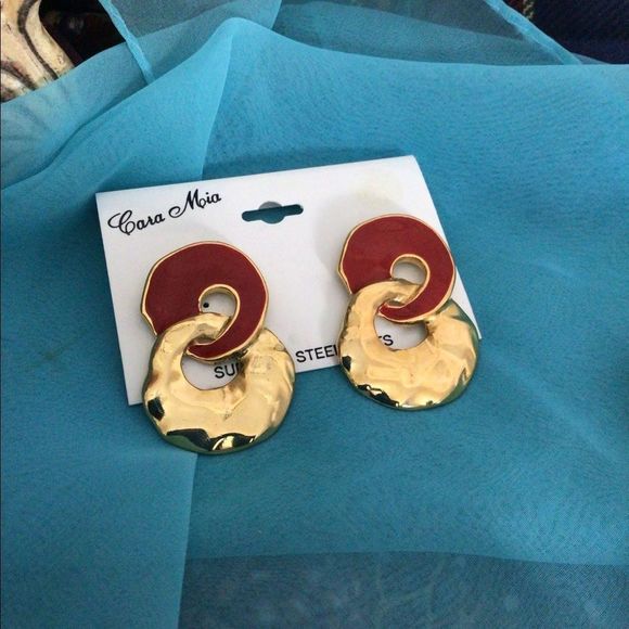 NOS NEW OLD STOCK Vintage Cara Mia Earrings Red Gold Pierced Fashion Earrings - Picture 6 of 10